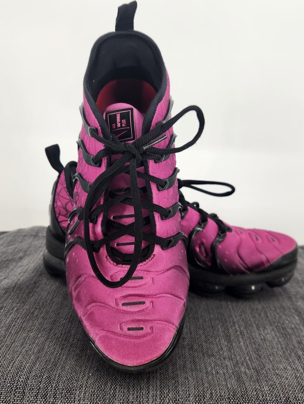 Nike Air VaporMax Plus Active Fuchsia 2019 Womens 7.5 - Picture 4 of 8
